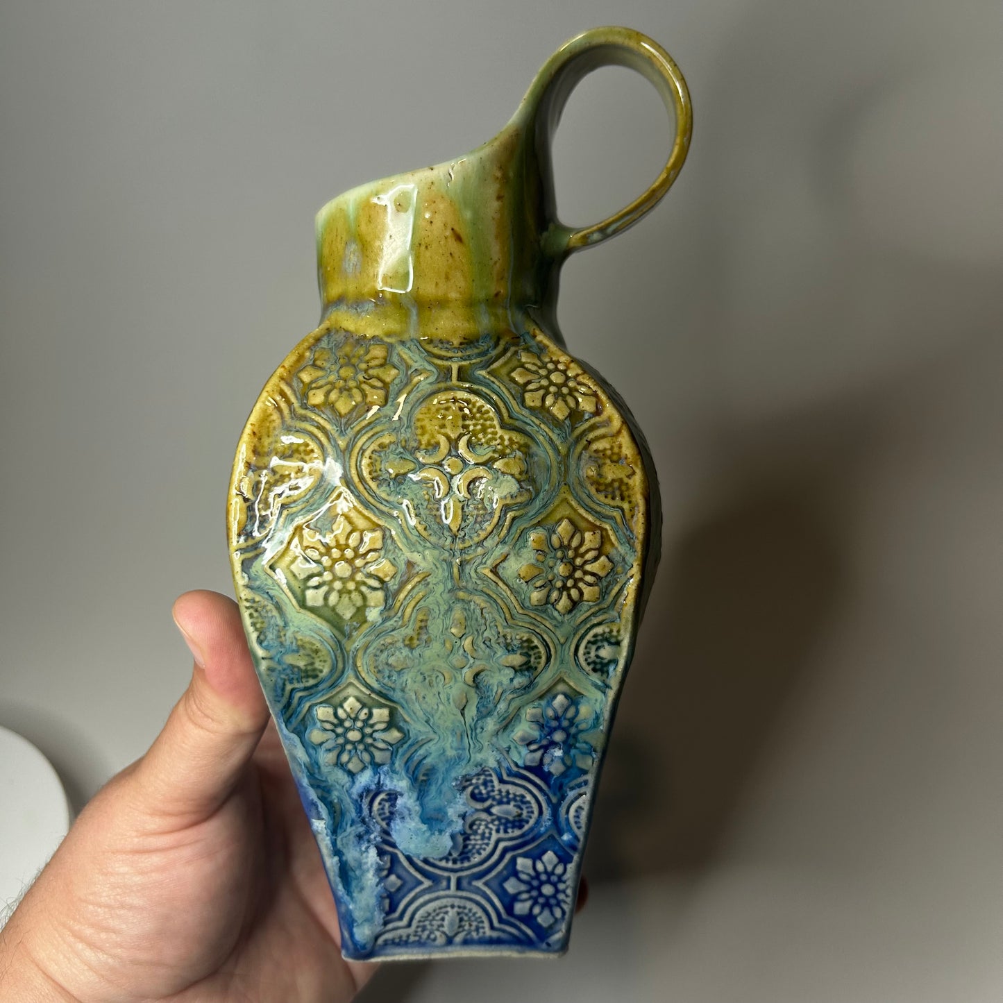 Medium Vase